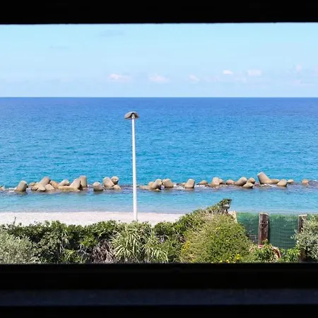 Sapore Di Mare דירה *